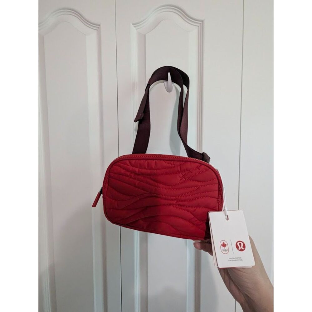 NWT Lululemon Team Canada Limited Edition Authentic Quilted Belt Bag red